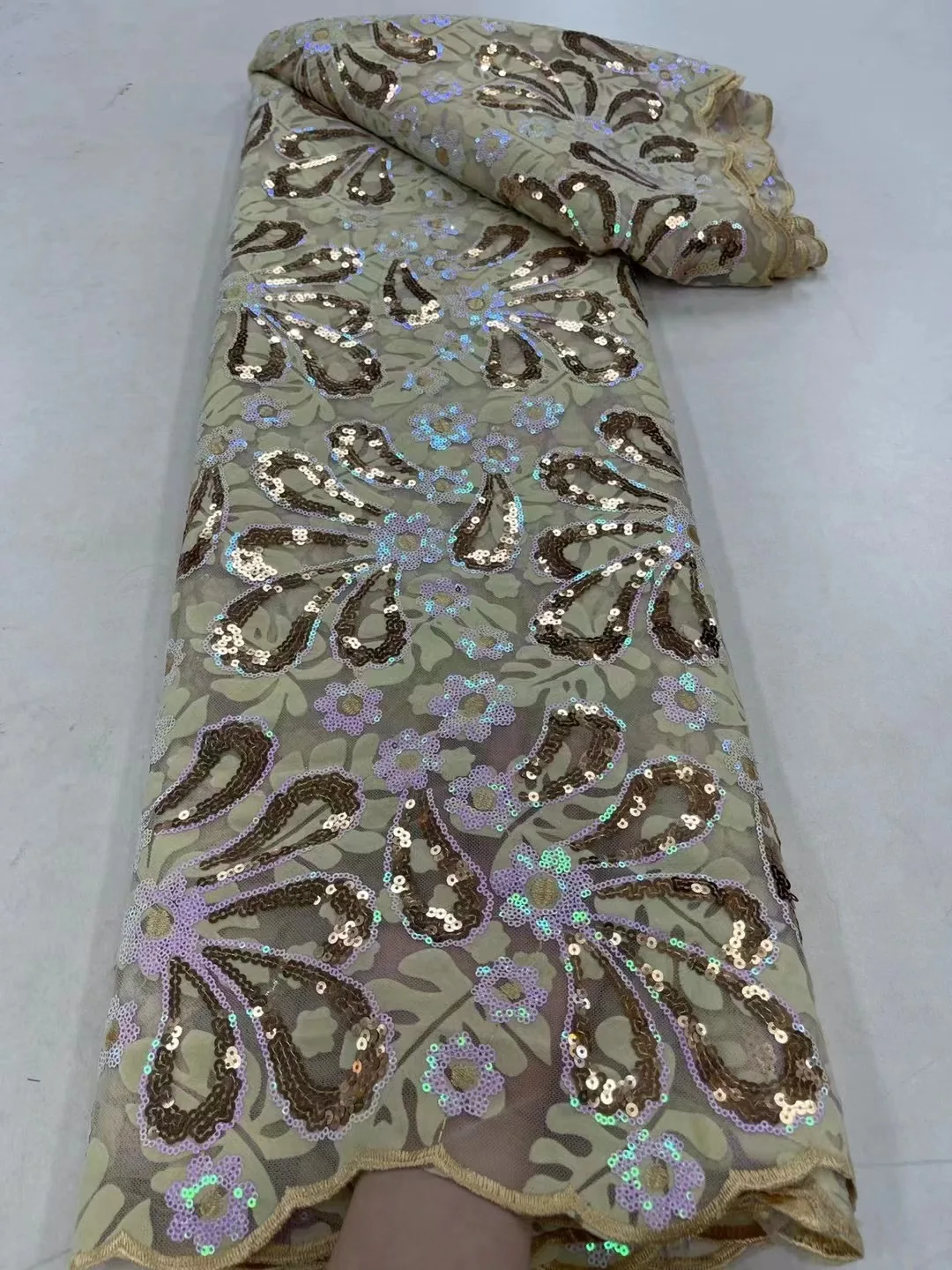 Нигерийская лилаво тюлевая лейси плат с бродерия, африканска лейси плат 2023, благородна френска плат за сватбена рокля YY195